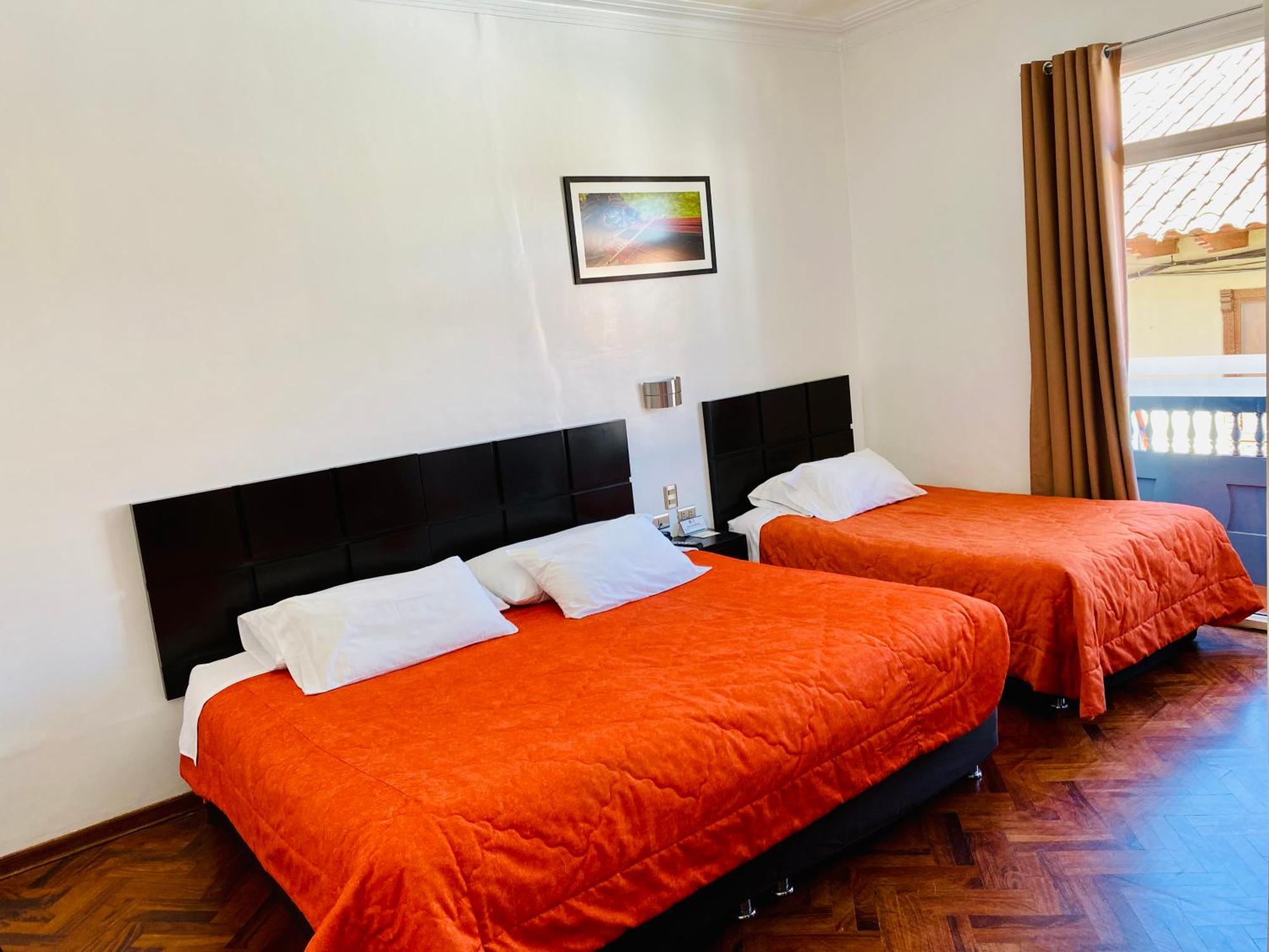 Hostal & Apartments El Triunfo Куско Экстерьер фото