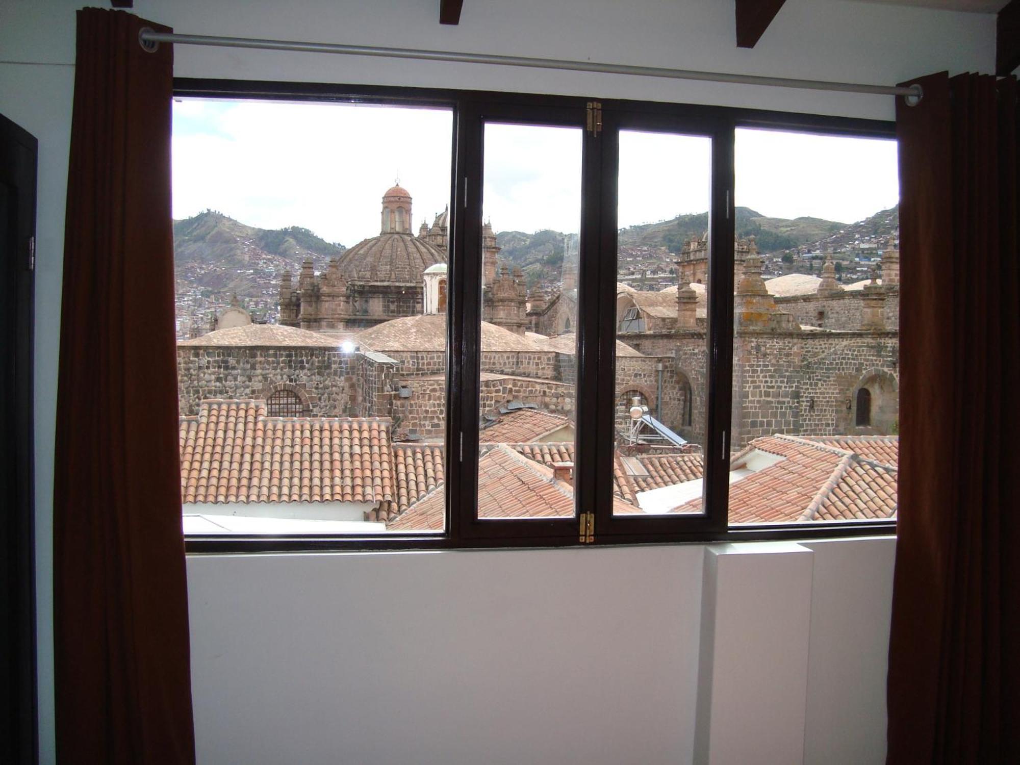 Hostal & Apartments El Triunfo Куско Экстерьер фото